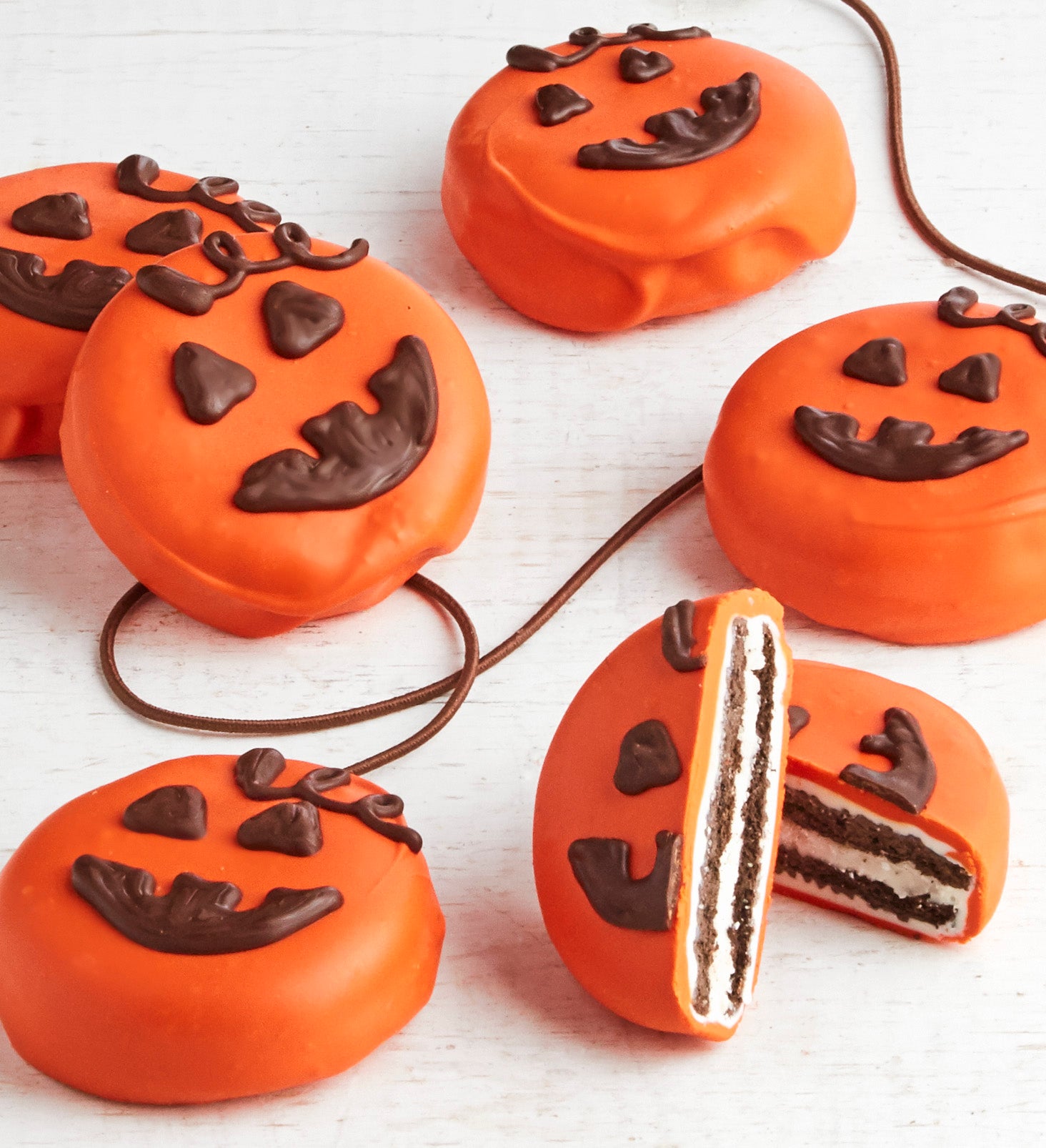 The Sweet Shop 6pc Halloween OREO® cookies