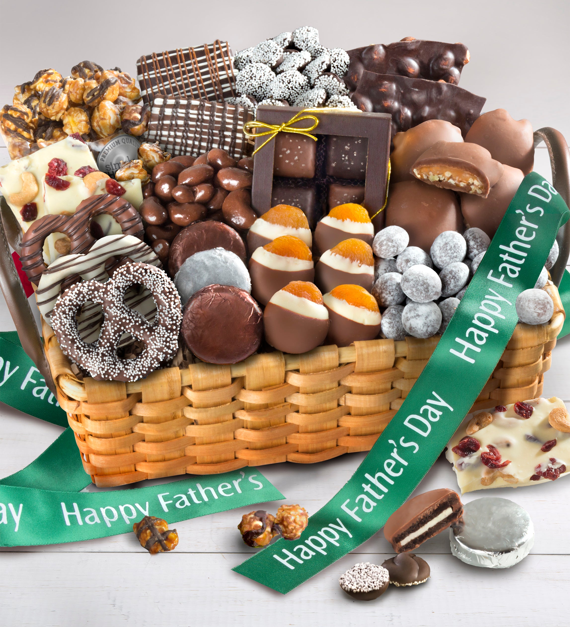 Splendid Sweets Father's Day Deluxe Basket