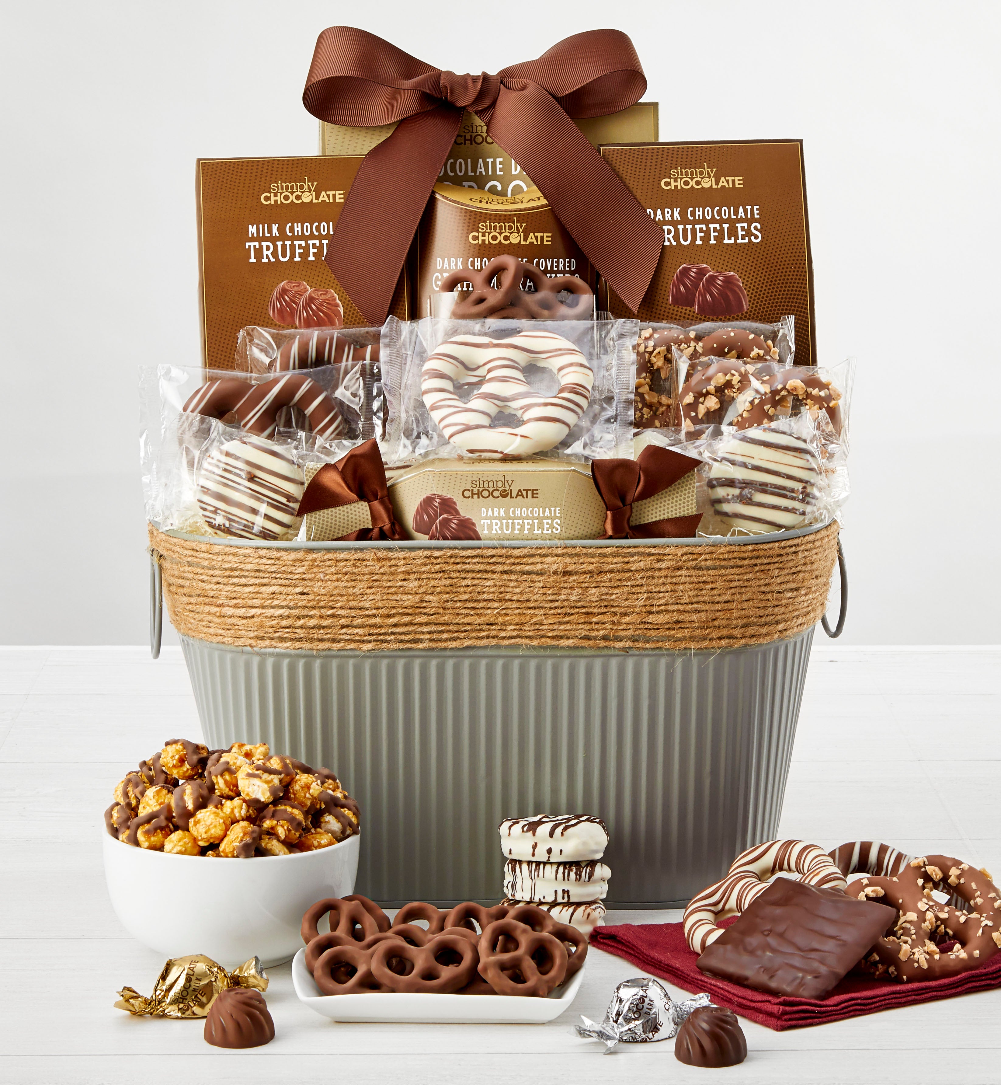 CHOCOLATE LOVERS' BASKET Gift Basket in Merrimack, NH - Amelia Rose Florals-gemektower.com.vn