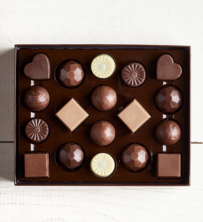 Simply Chocolate® Merry Christmas 18pc Choc Box